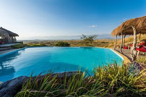 africa amini maasai lodge nduwa tours